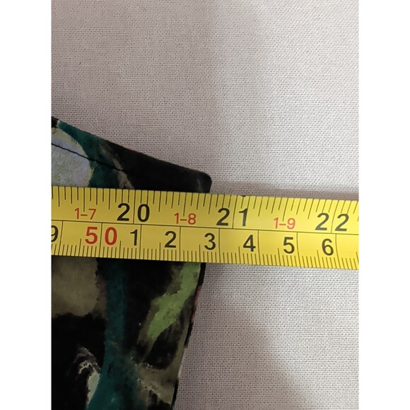 J.Crew Women M Abstract Floral Flutter Sleeve Button Front Blouse Scoop Neck - Picture 10 of 11